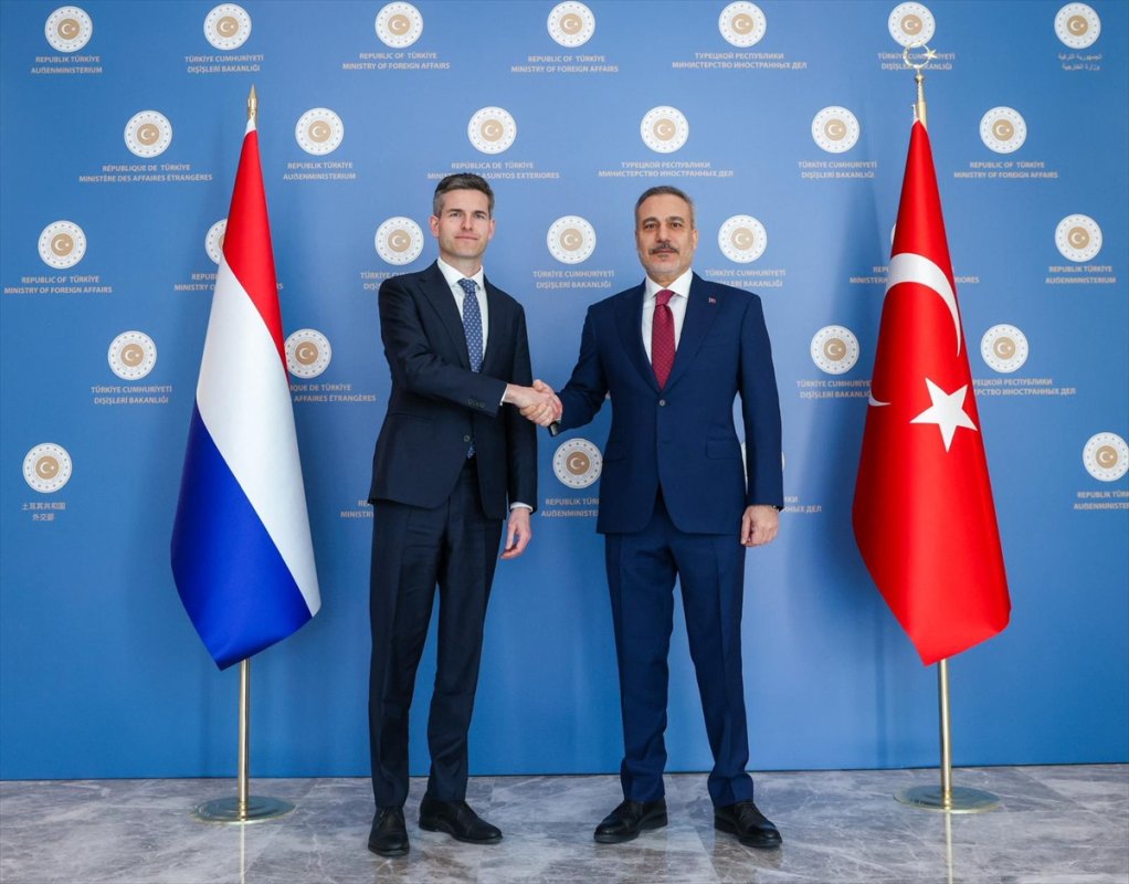 Hakan Fidan, Hollandalı mevkidaşıyla Ankara’da görüştü