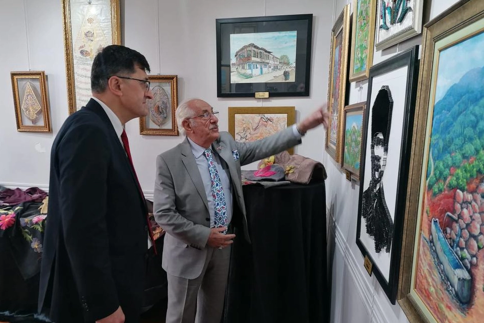 Başkan Kahveci’den Çanakkale’de Kütahya Sergisi’ne ziyaret