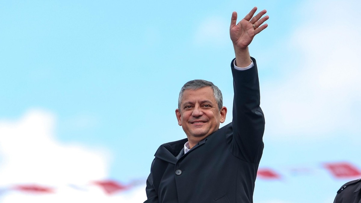 Özel’den İktidara ‘Etik Yasası’ tepkisi: ‘İktidarın suskunluğu dikkat çekici’