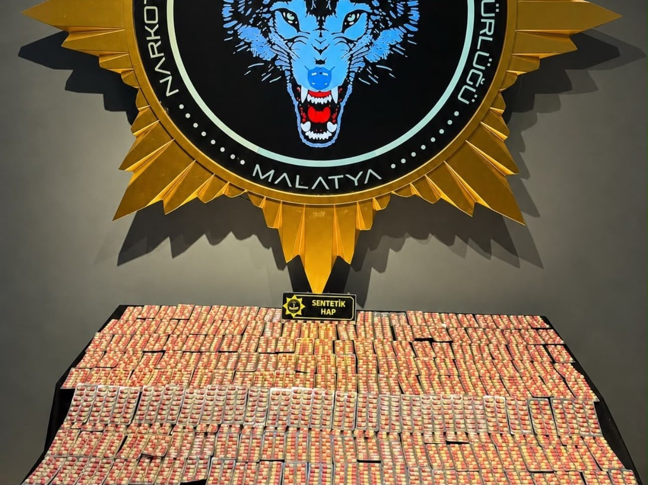 Malatya’da sokak satıcılarına operasyon: 3 gözaltı