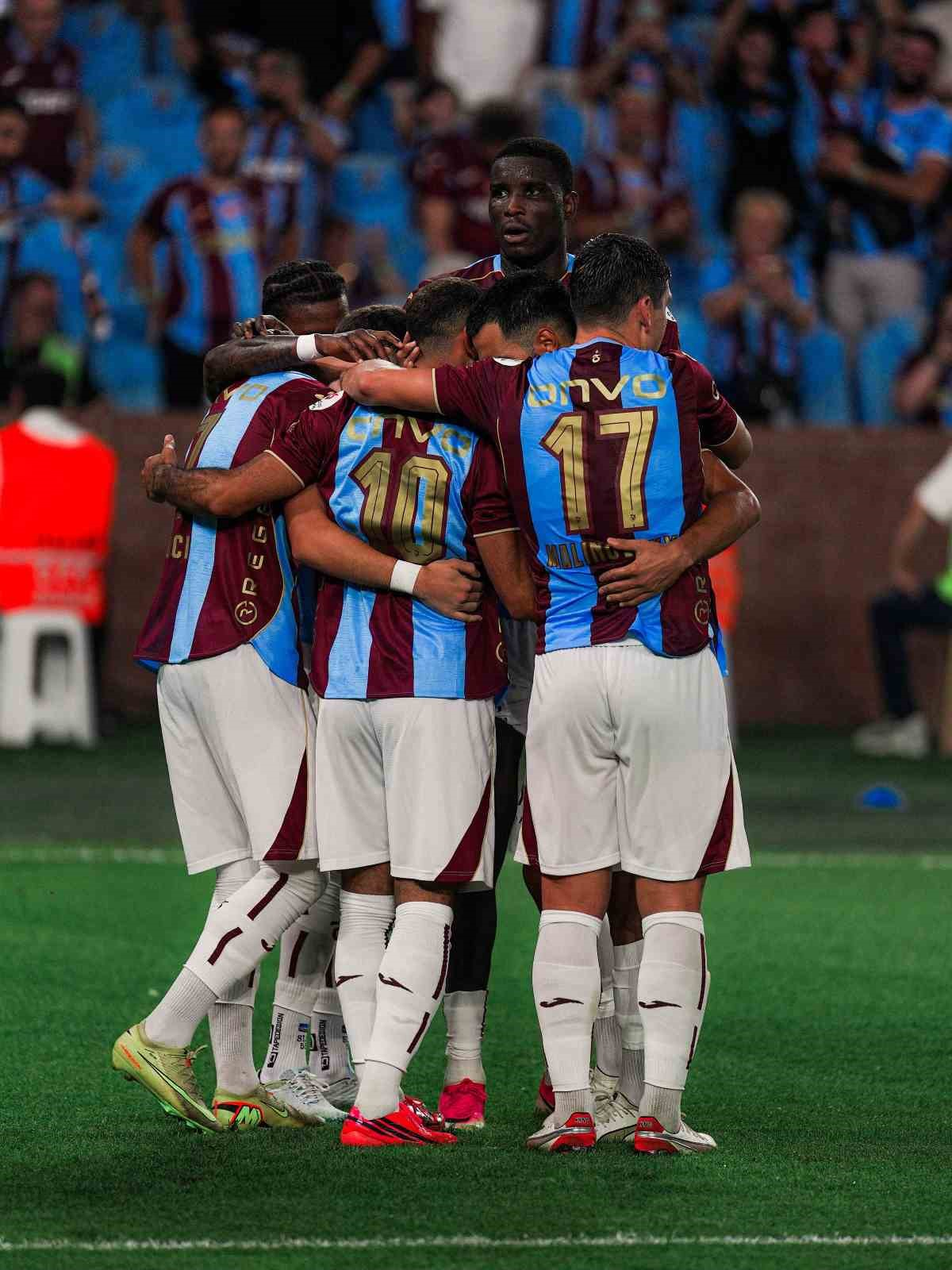 Trendyol Süper Lig: Trabzonspor: 2 - RAMS Başakşehir: 1 (Maç sonucu)