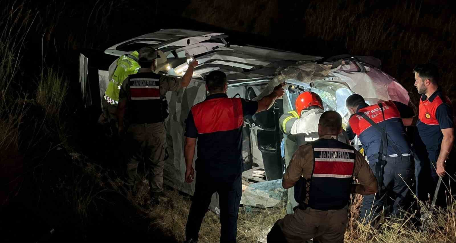 Bitlis’te trafik kazası: 4 yaralı