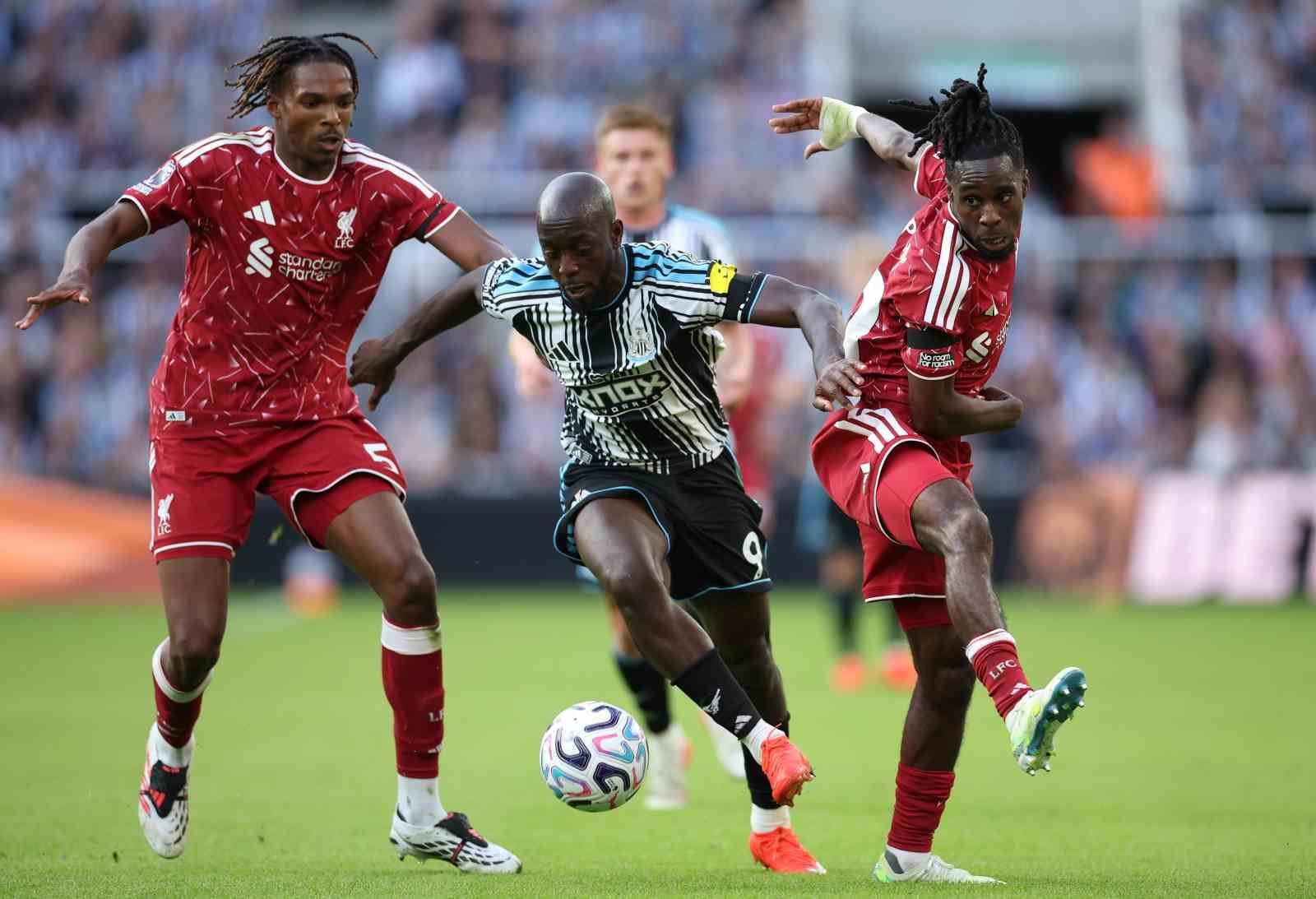 Liverpool 90+9’da golü buldu, sezona 1 puanla başladı