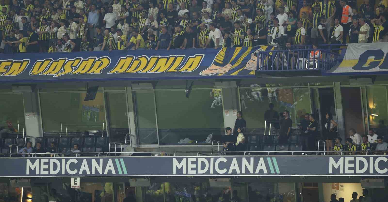 Acun Ilıcalı’dan loca açıklaması
