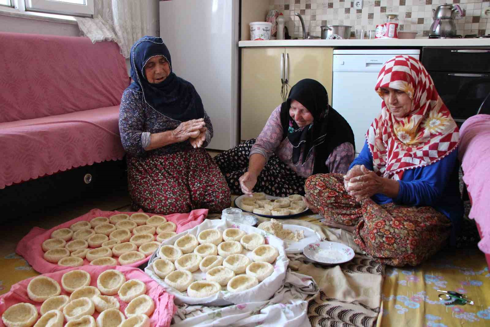 Amasya’da geleneksel ’çanak tarhana’ mesaisi başladı