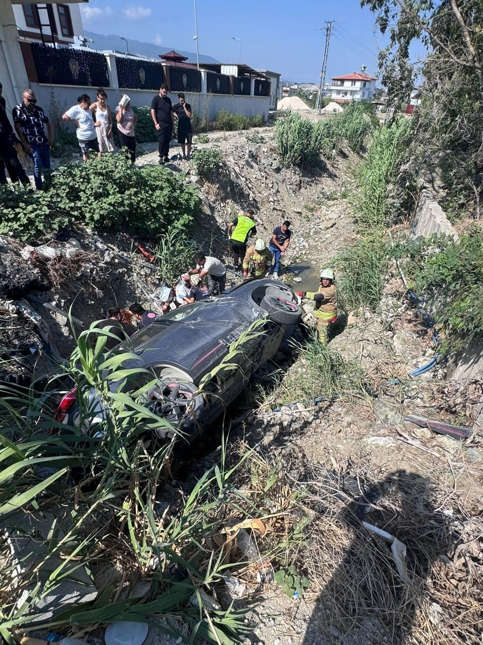 Samandağ’da trafik kazası: 2 yaralı