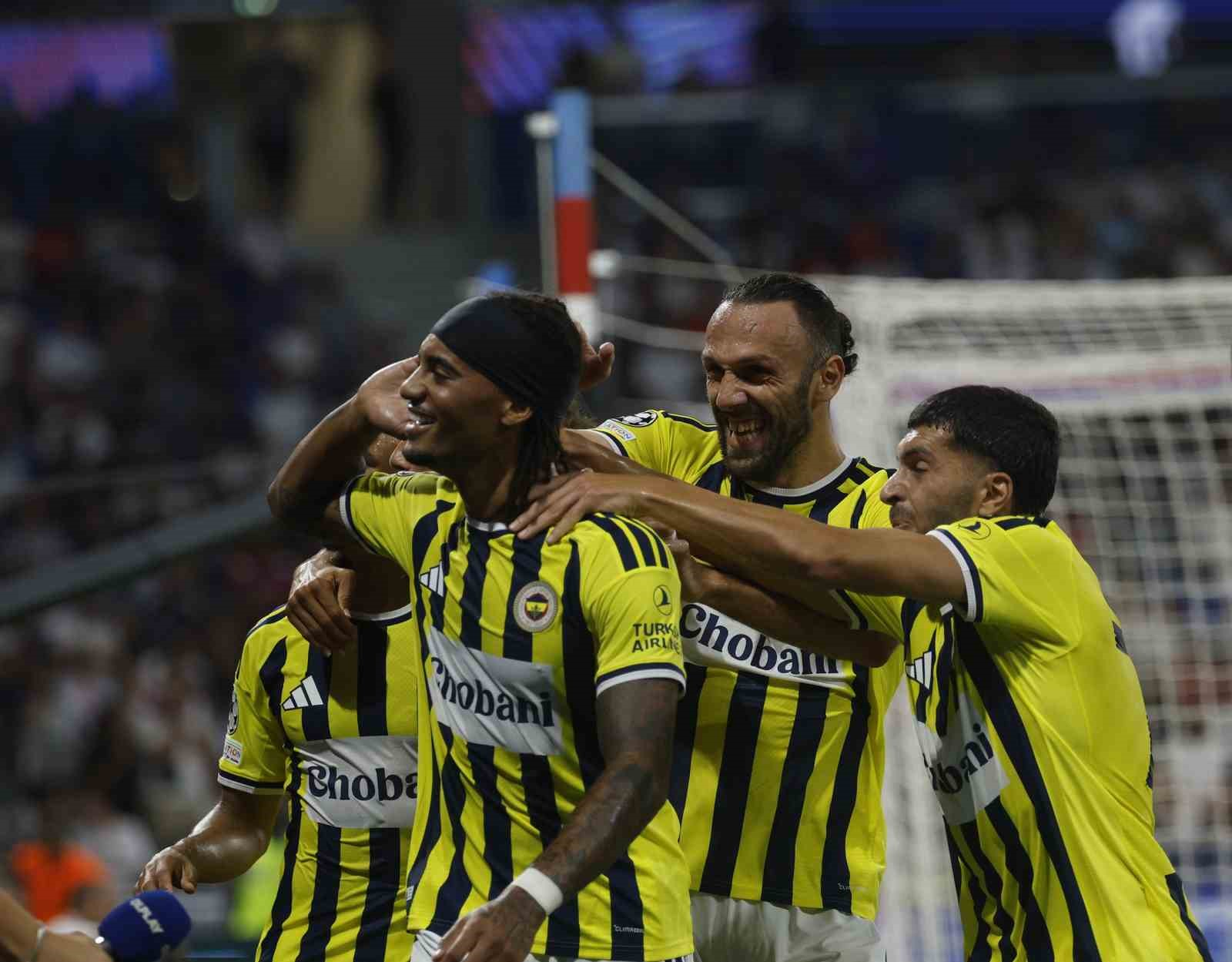 Fenerbahçe, Devler Ligi hasretini sonlandırdı