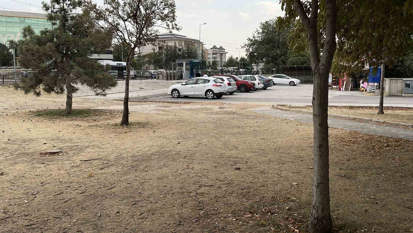 Konya’da "kıskançlık" kavgasında 15 yaşındaki çocuk bıçaklandı