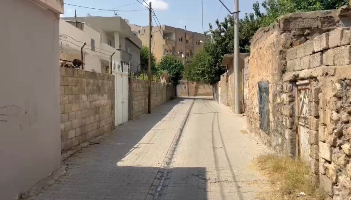 Mardin’de eve giren maskeli kişilerin saldırısına uğrayan yaşlı kadın ağır yaralandı
