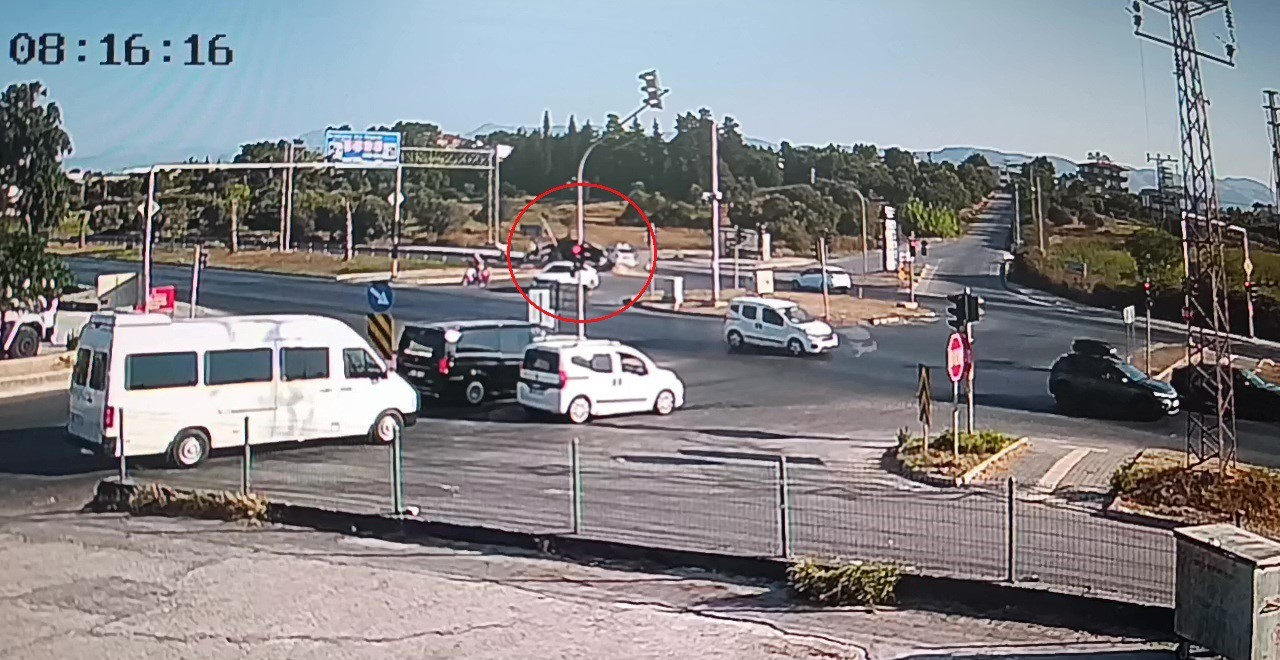 Manavgat’ta feci kaza kamerada: 1 yaralı