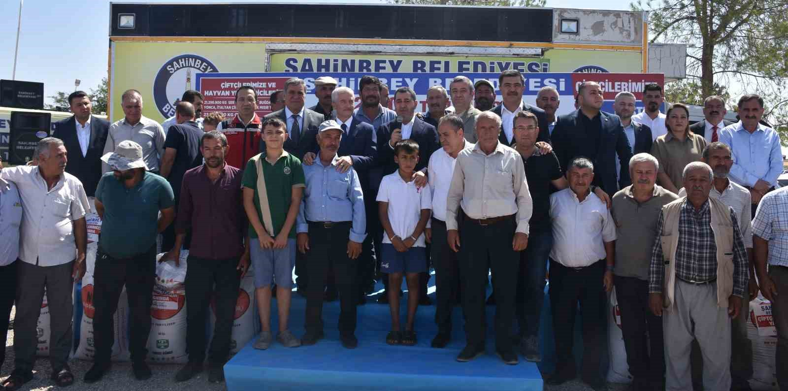 Şahinbey’den çitçilere 2 bin ton gübre desteği