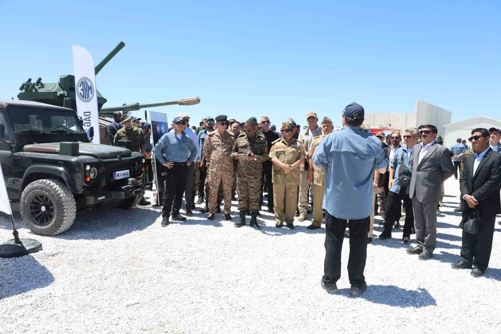 24 ülkenin askeri yetkilileri canlı izledi: TOLGA, kamikaze İHA ve dron saldırılarını başarıyla durdurdu