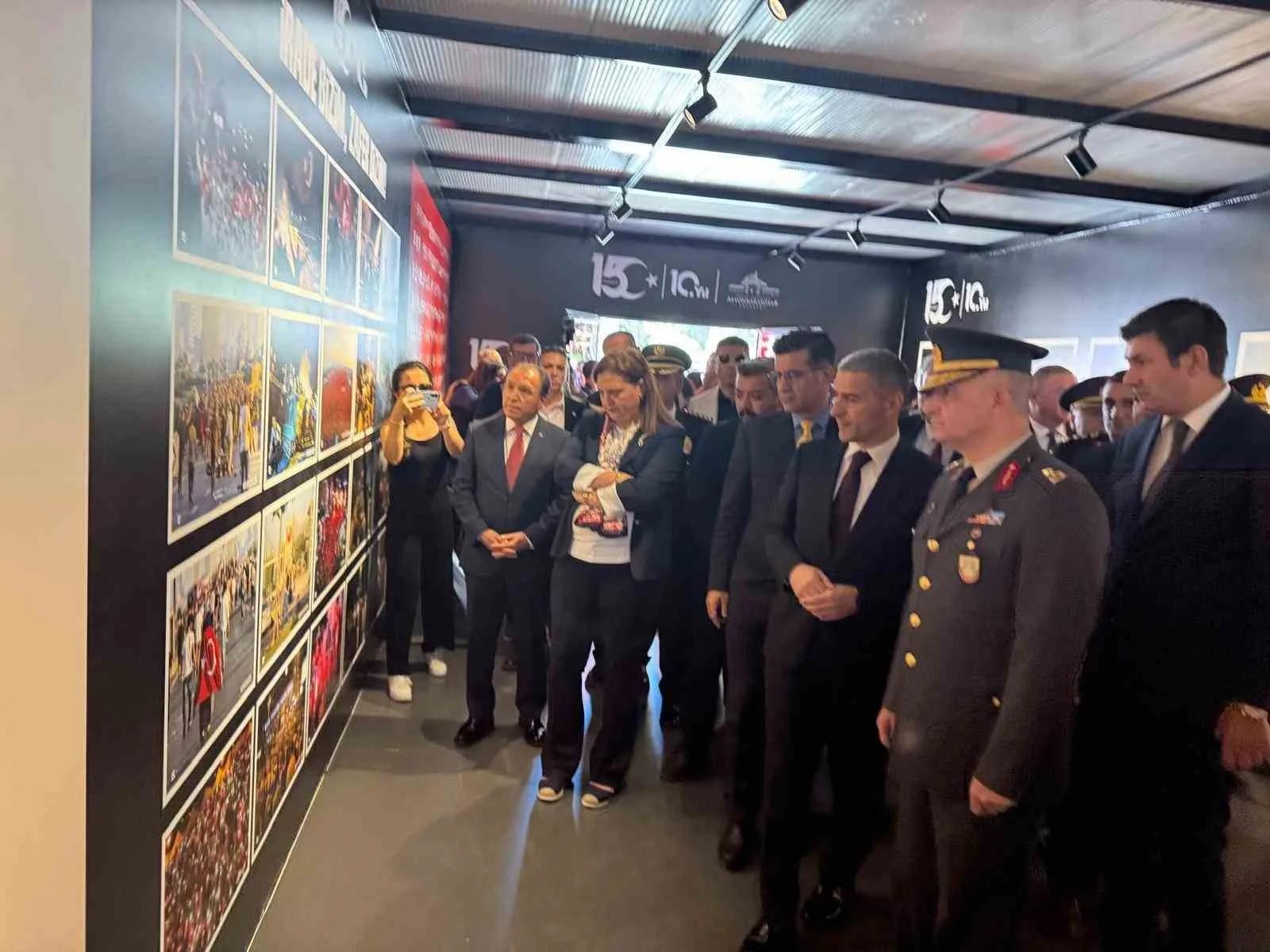Afyonkarahisar’da ’15 Temmuz Anma ve Dijital Deneyim Merkezi’ hizmete açıldı