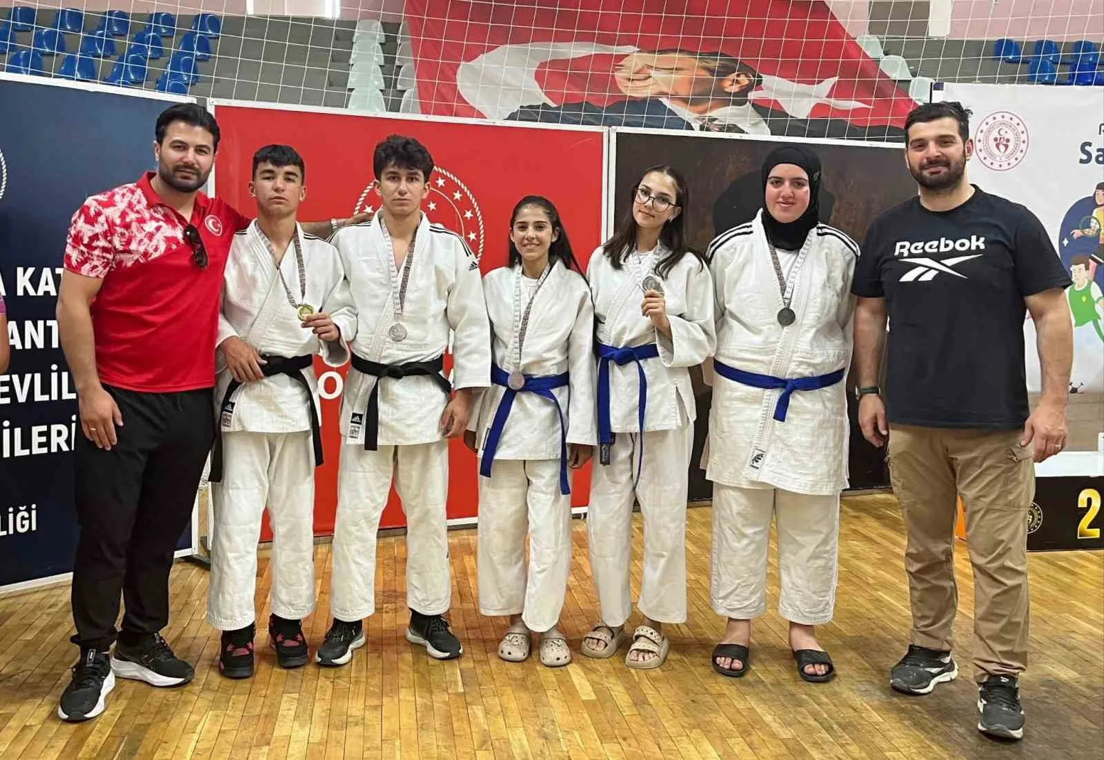 Ağrılı judocular Mardin’deki yarı final biletini aldı