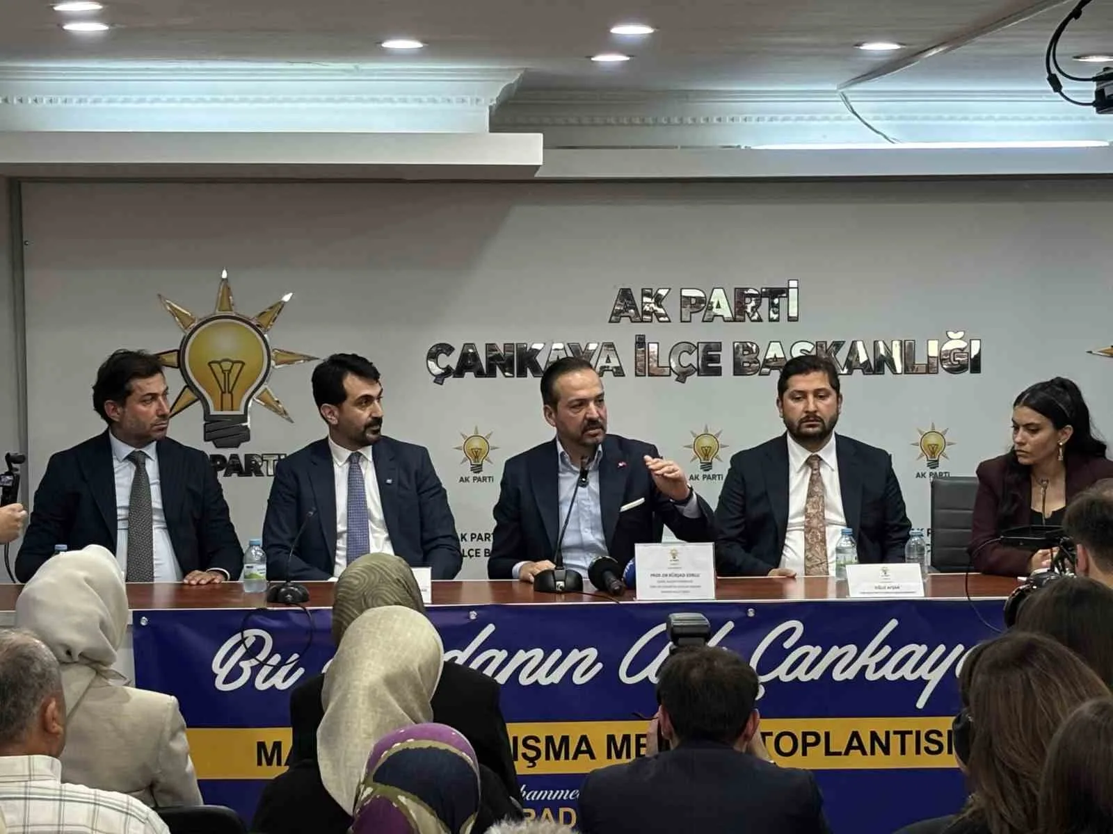 AK Parti Genel Başkan Yardımcısı Zorlu: "Şu anda dünyada küresel bir sistem yeniden inşa ediliyor"