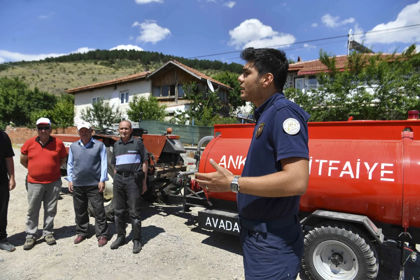 Ankara'da kırsala 80 yeni yangın tankeri