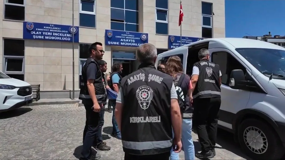 Araçların şase numaralarını değiştirip piyasaya süren örgüte operasyon: 42 gözaltı