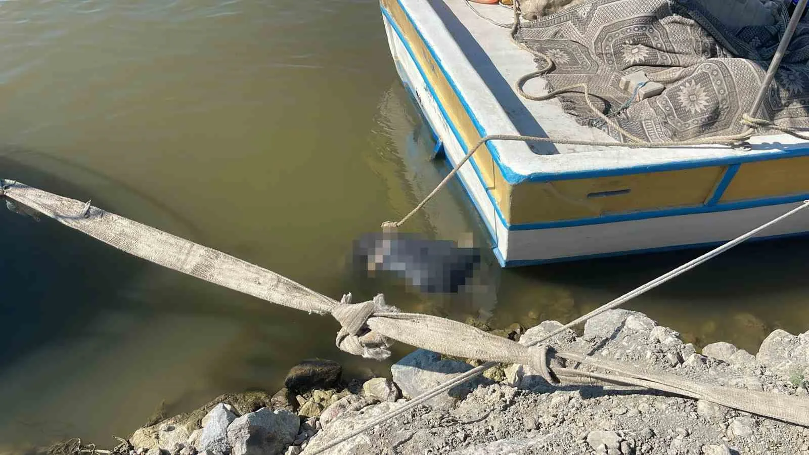 Asi Nehri’nde erkek cesedi bulundu