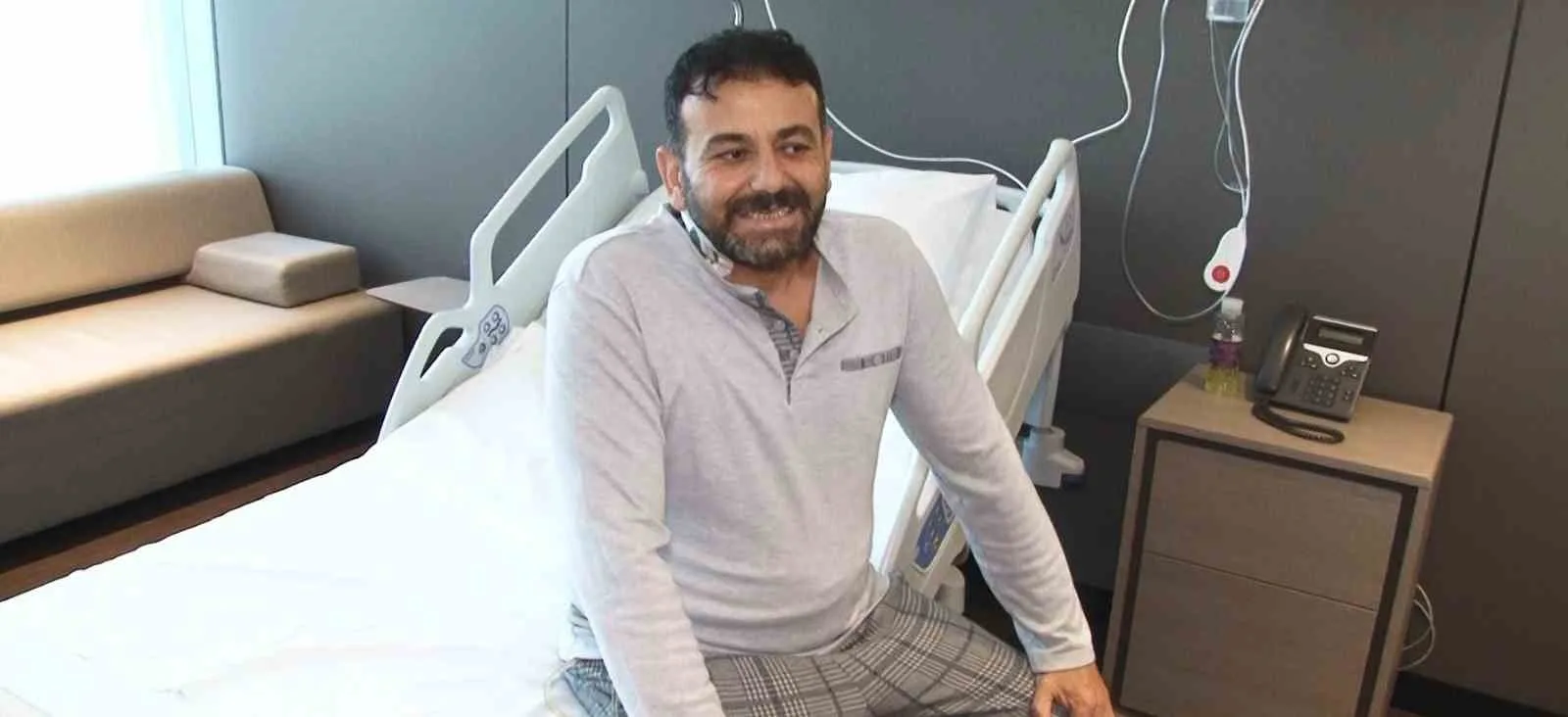 Avrupa’da 8 ameliyat geçirdi, Türkiye’de yapay mesane ile sağlığına kavuştu