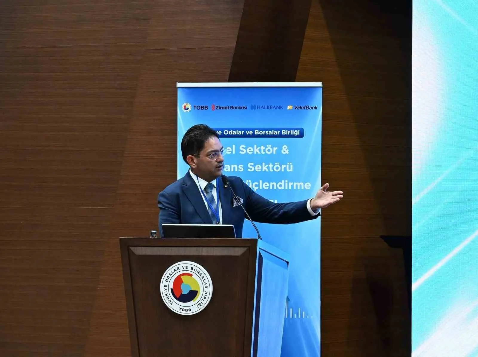 Başkan Oral’dan bankacılara net mesaj; Hakan Oral: "Zirai kredilerde bölgesel ekspertiz adaletsizliği bitsin"