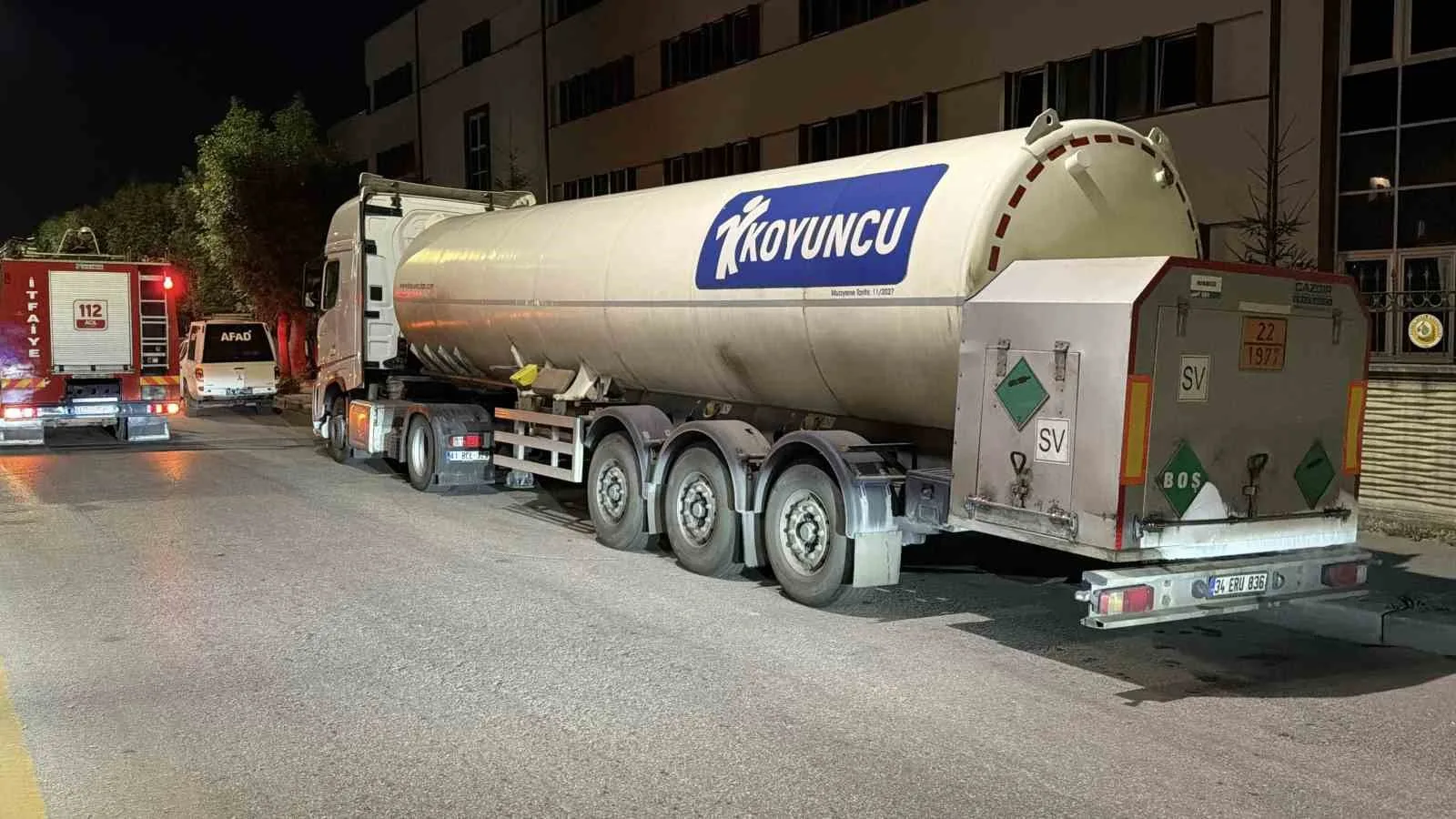 Bolu’da tankerden azot gazı sızıntısı korkuttu