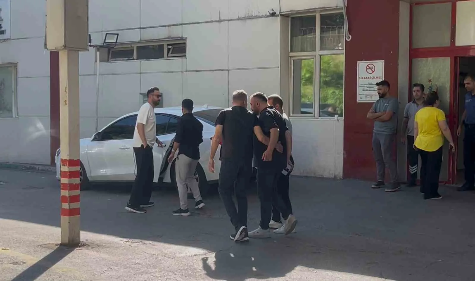 Bursa’da gözaltına alınan Haluk Levent, sorgulanmak üzere İstanbul’a gönderildi
