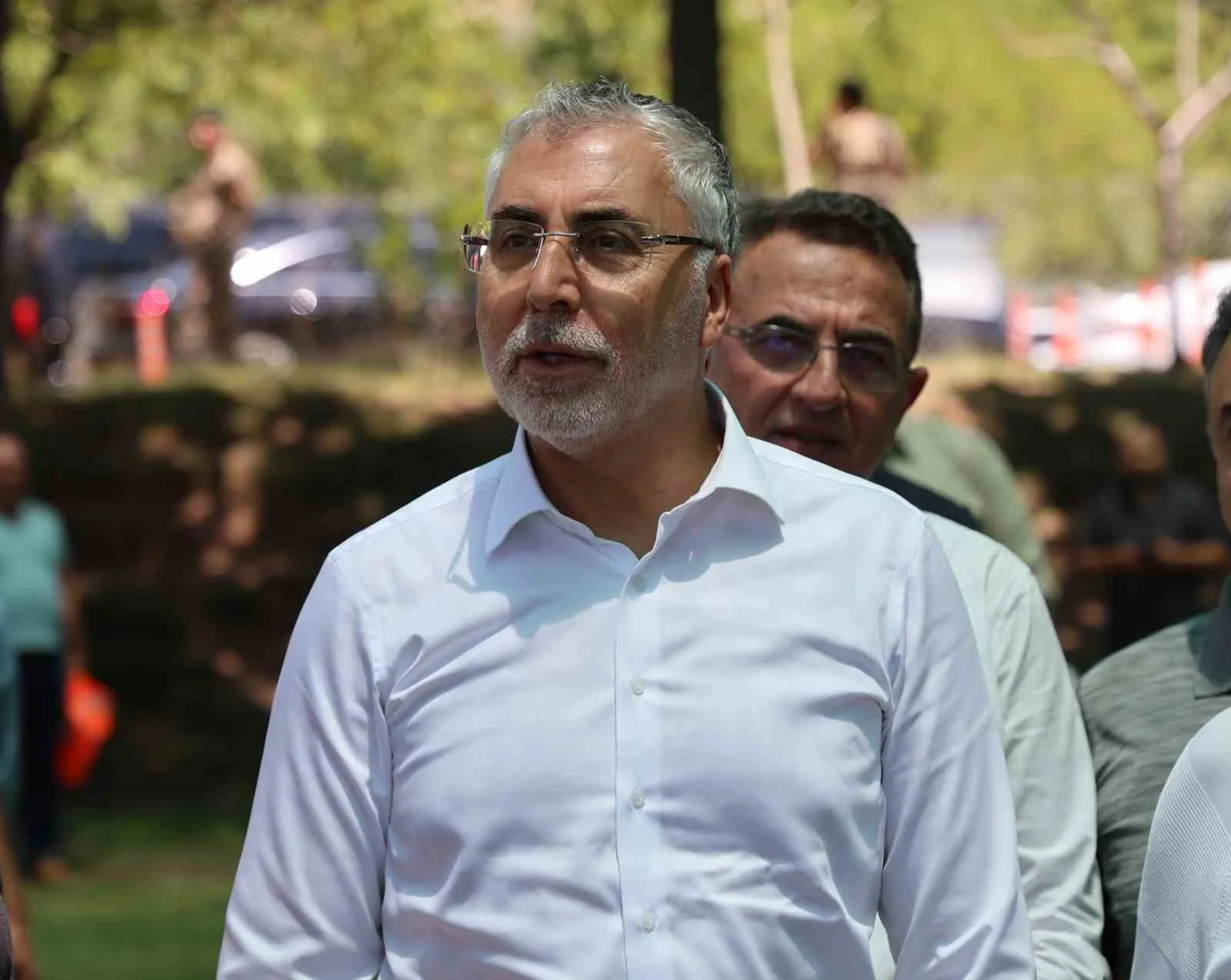 Çalışma ve Sosyal Güvenlik Bakanı Işıkhan: "İşgücü Uyum Programı kapsamında tüm kamu kurum ve kuruluşlarımıza desteklerimiz oluyor"