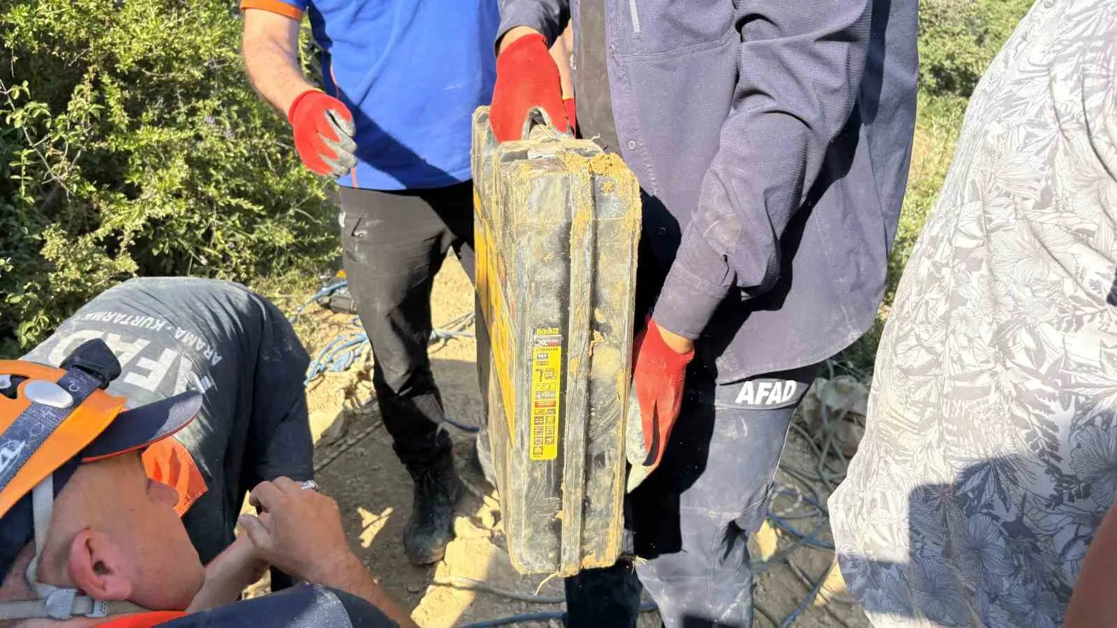 Çorum’da bir kişinin kaybolduğu mağaranın içi görüntülendi