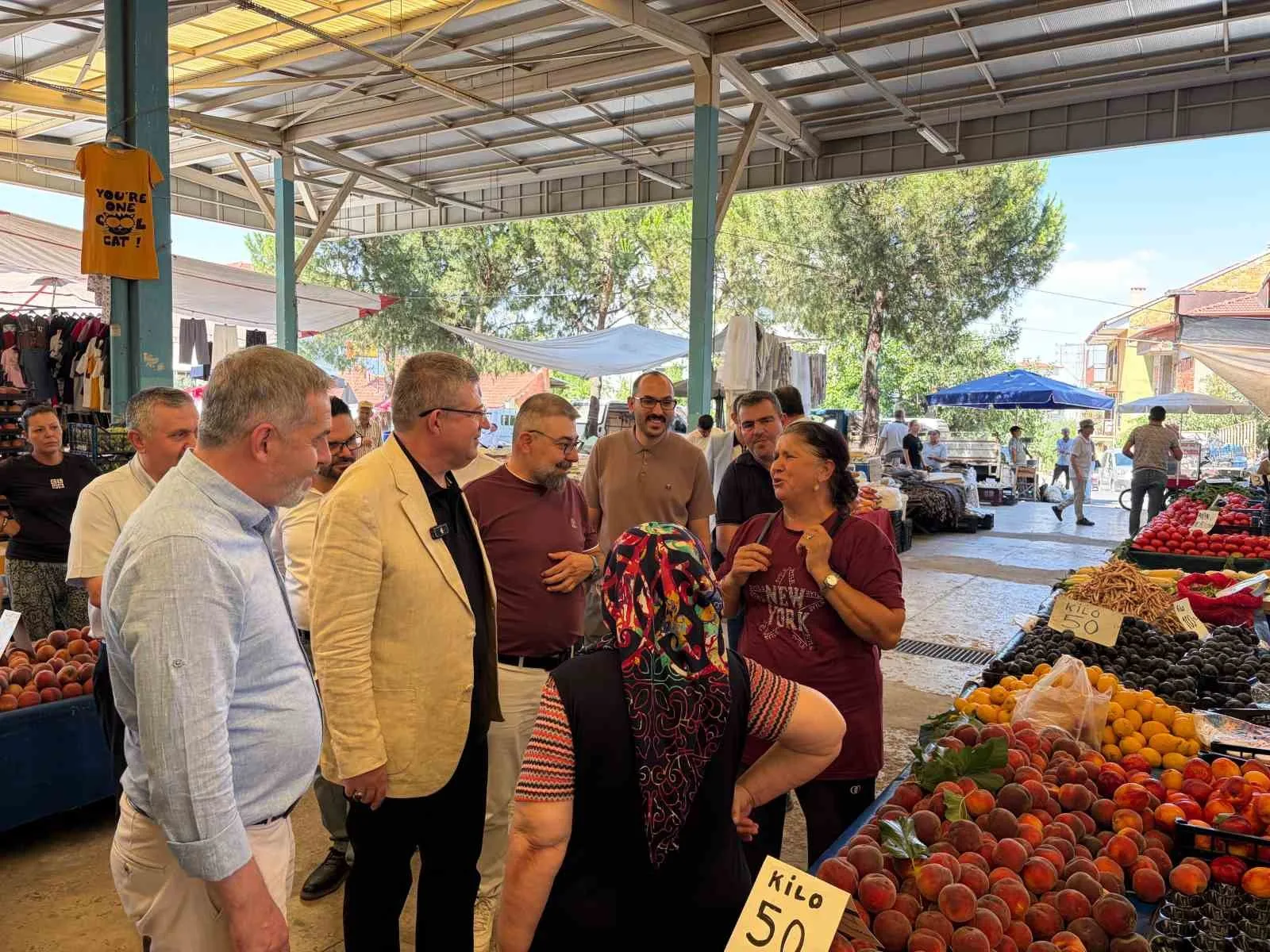 Denizli AK Parti Kayıhan Pazarının nabzını tuttu
