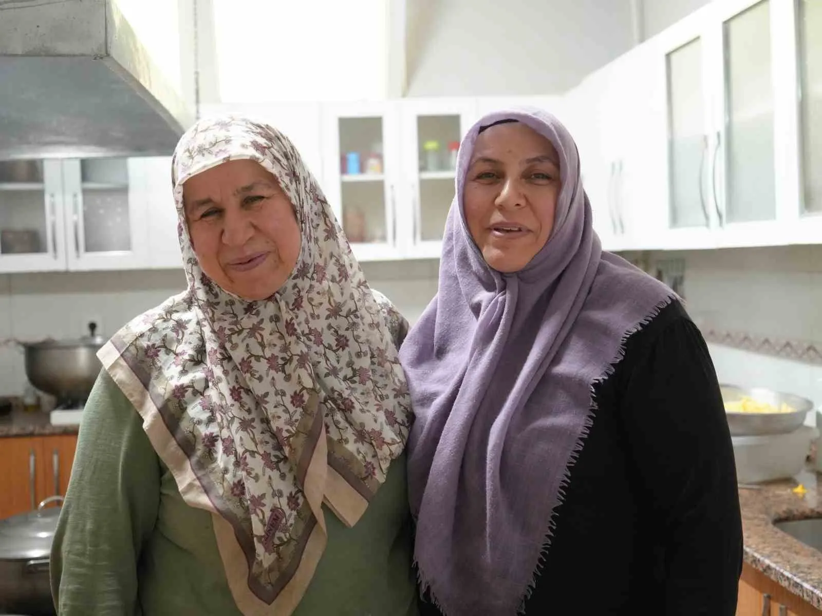Devlet destekledi, anne ve kızı azimle başardı: 11 yıldır köydeki restoranda damakları şenlendiriyorlar