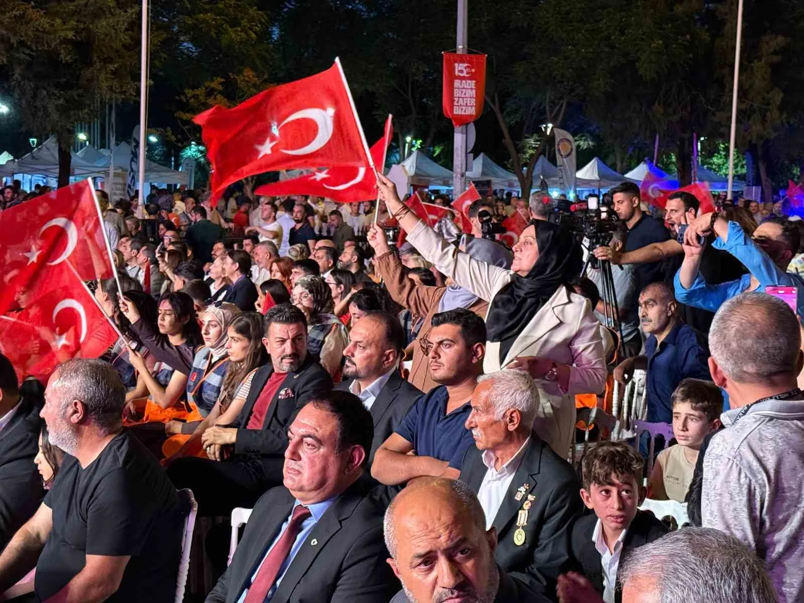 Diyarbakır’da 15 Temmuz Demokrasi ve Milli Birlik Günü etkinlikleri düzenlendi