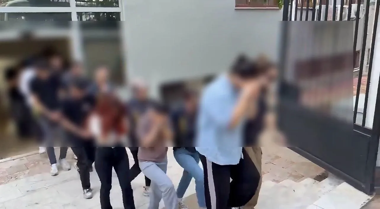 Diyarbakır’da yasa dışı bahis operasyonu: 6 milyarlık işlem hacmi tespit edildi, 24 kişi tutuklandı
