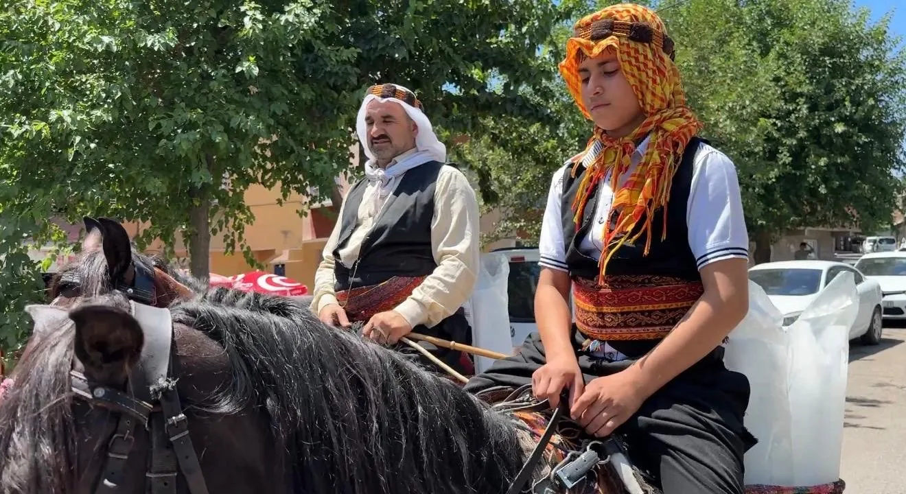 Diyarbakır sıcağında 46 yıldır müşterilerini serinletiyor