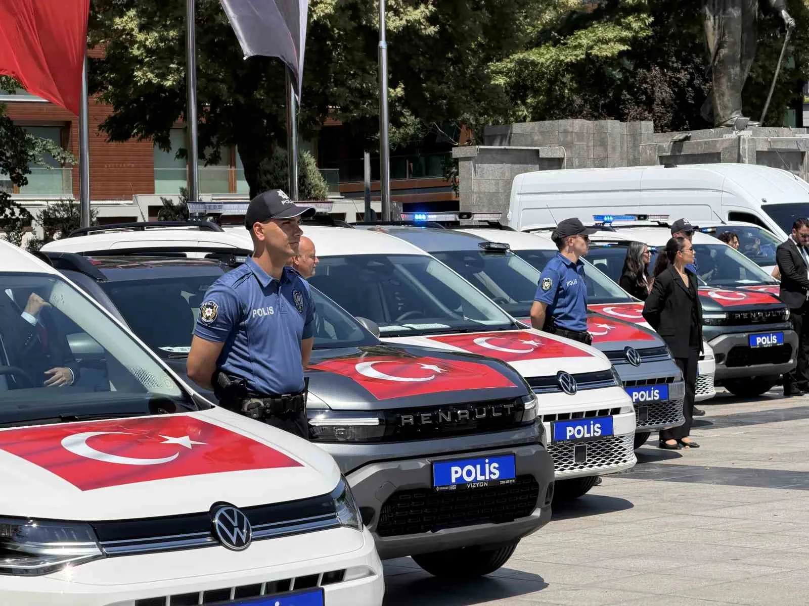 Düzce emniyeti araç filosunu güçlendirdi