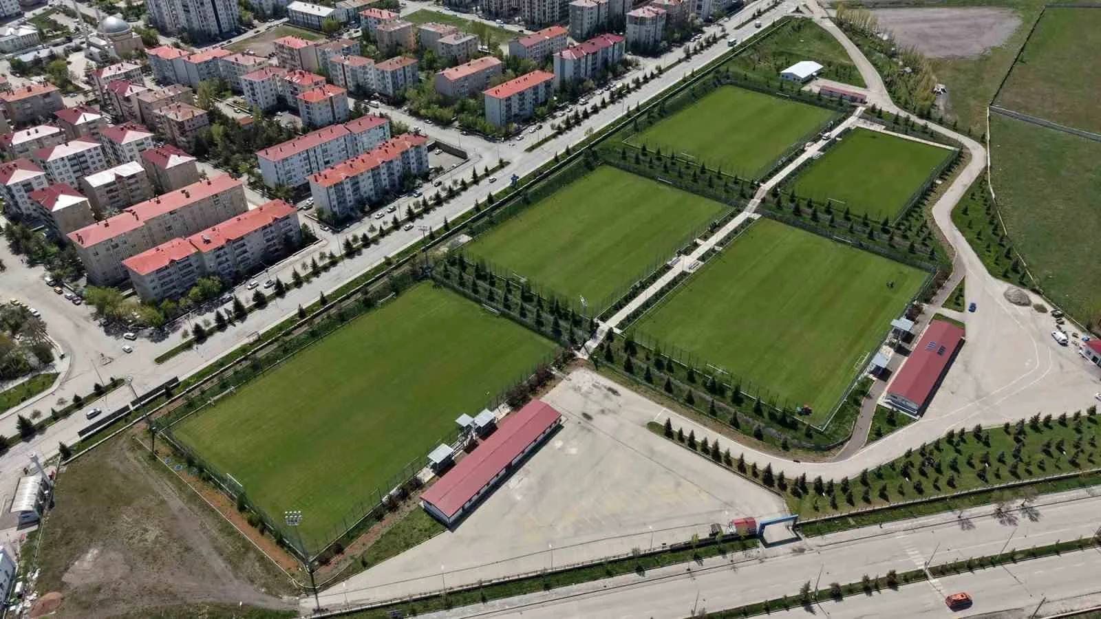 Erzurum’da kamp sezonu başladı, 30 kulüp bekleniyor