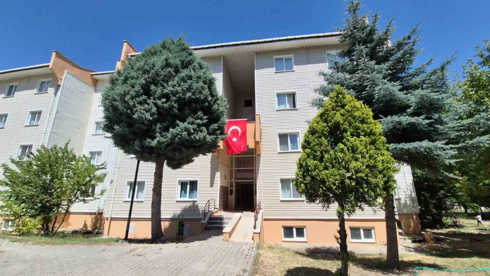 Eskişehir’de silahlı çatışma: İki kız babası jandarma şehit oldu