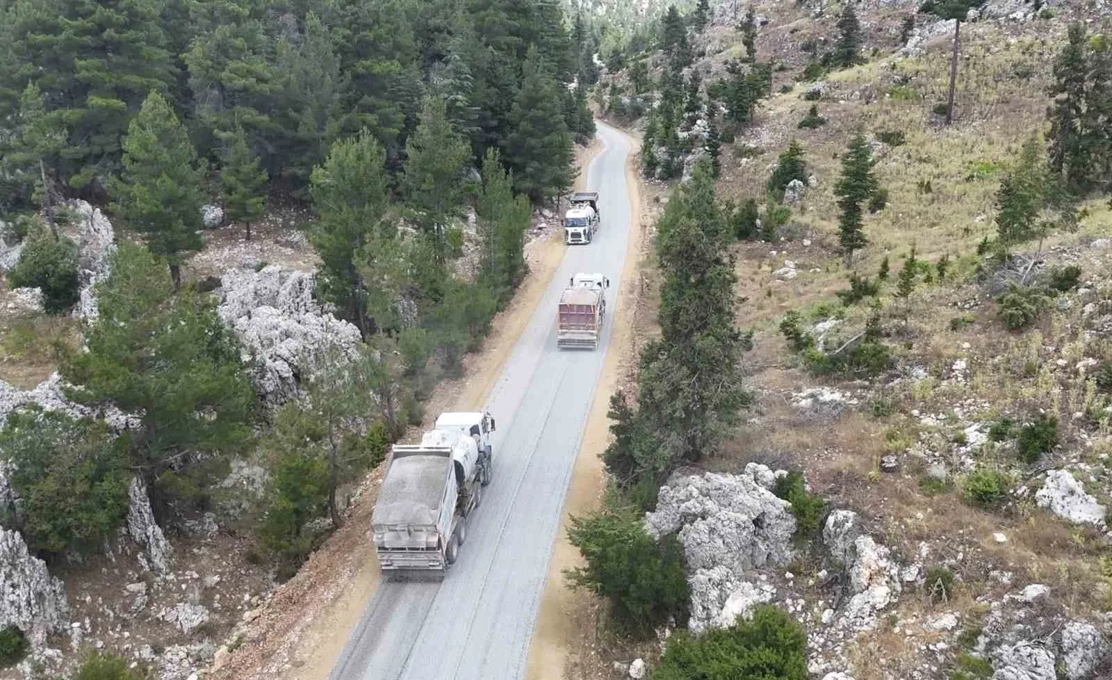Gülnar’da yarım asırlık yol sorunu çözüldü