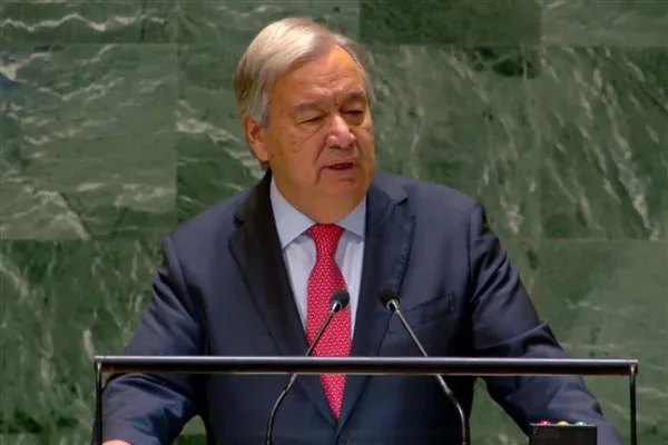 Guterres: İklim ve enerji krizlerinin kökü fosil yakıtlar