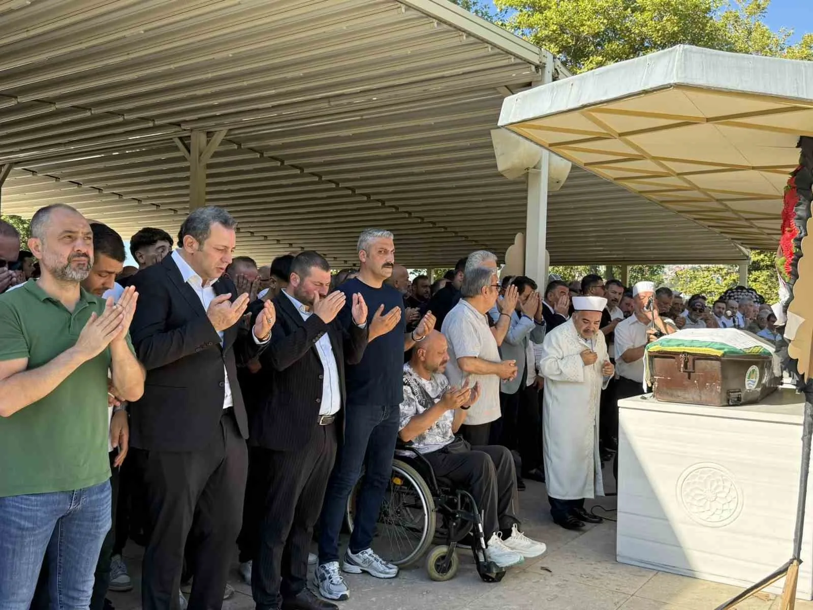 Hayatını kaybeden iş adamı son yolculuğuna uğurlandı