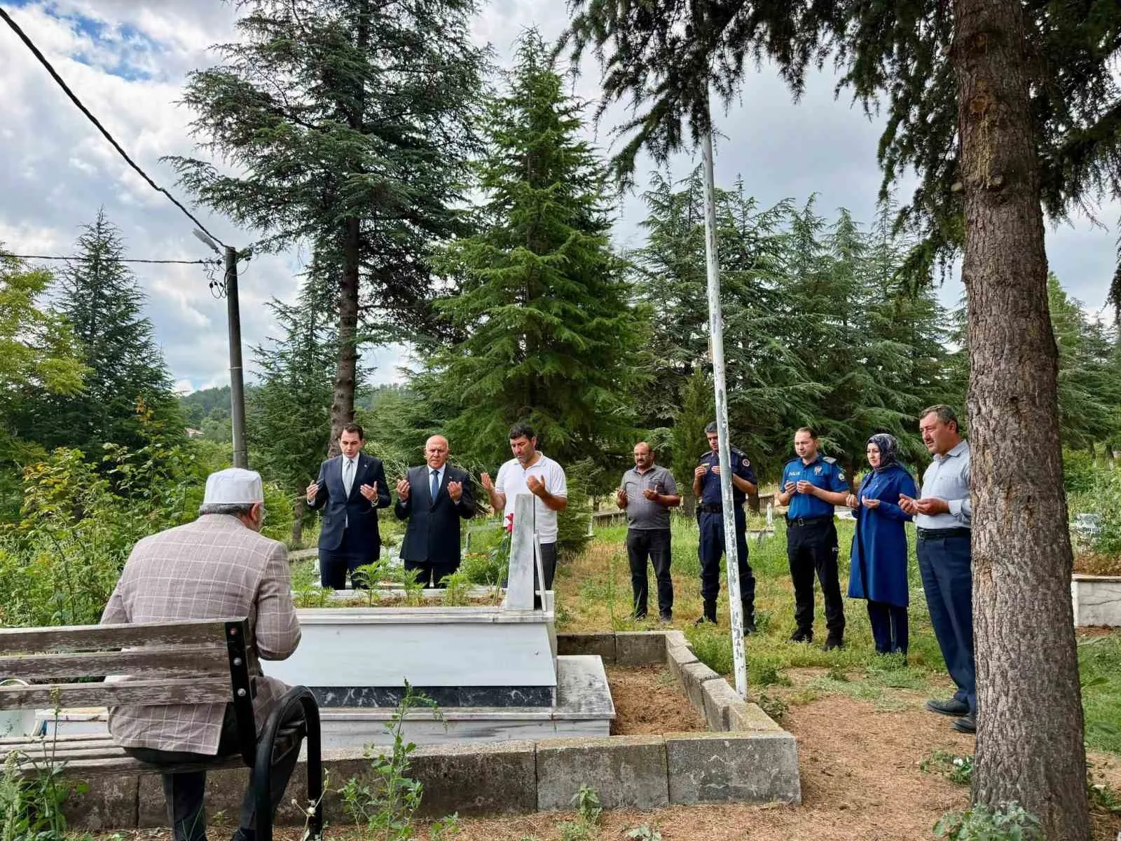 Hisarcık’ta 15 Temmuz’un 10. yılında şehitlik ziyareti