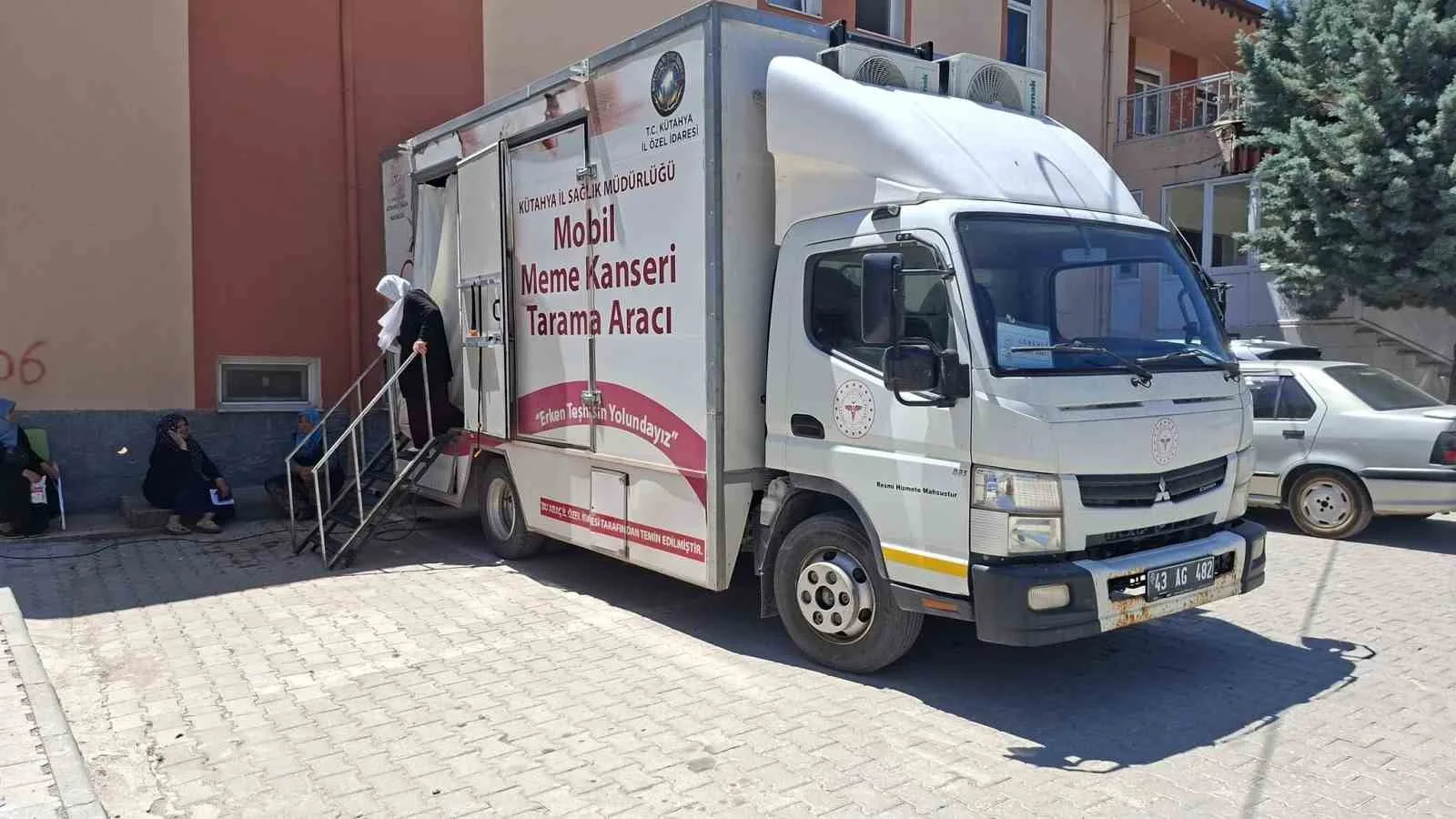 Hisarcık’ta meme kanseri için mobil tarama çalışmaları sürüyor