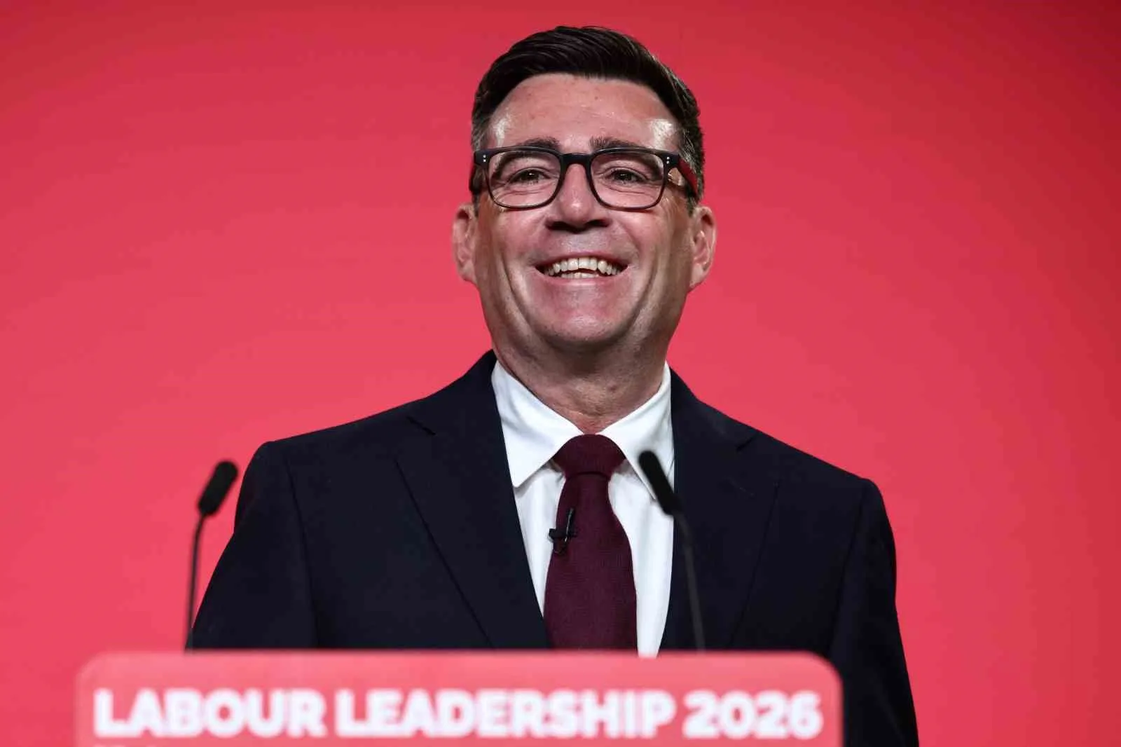 İngiltere’de iktidardaki İşçi Partisi’nin yeni lideri Andy Burnham oldu