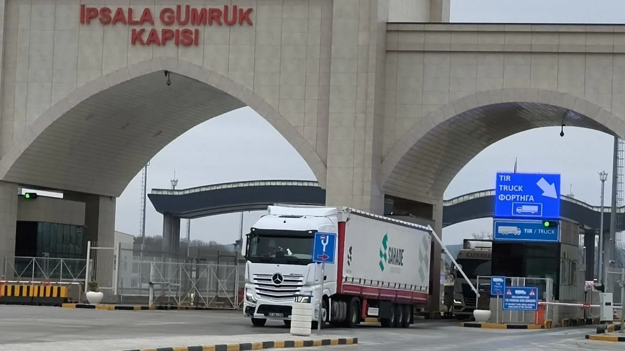İpsala Gümrük Kapısı’nda rüşvet operasyonu: 20 gümrük memuru gözaltında