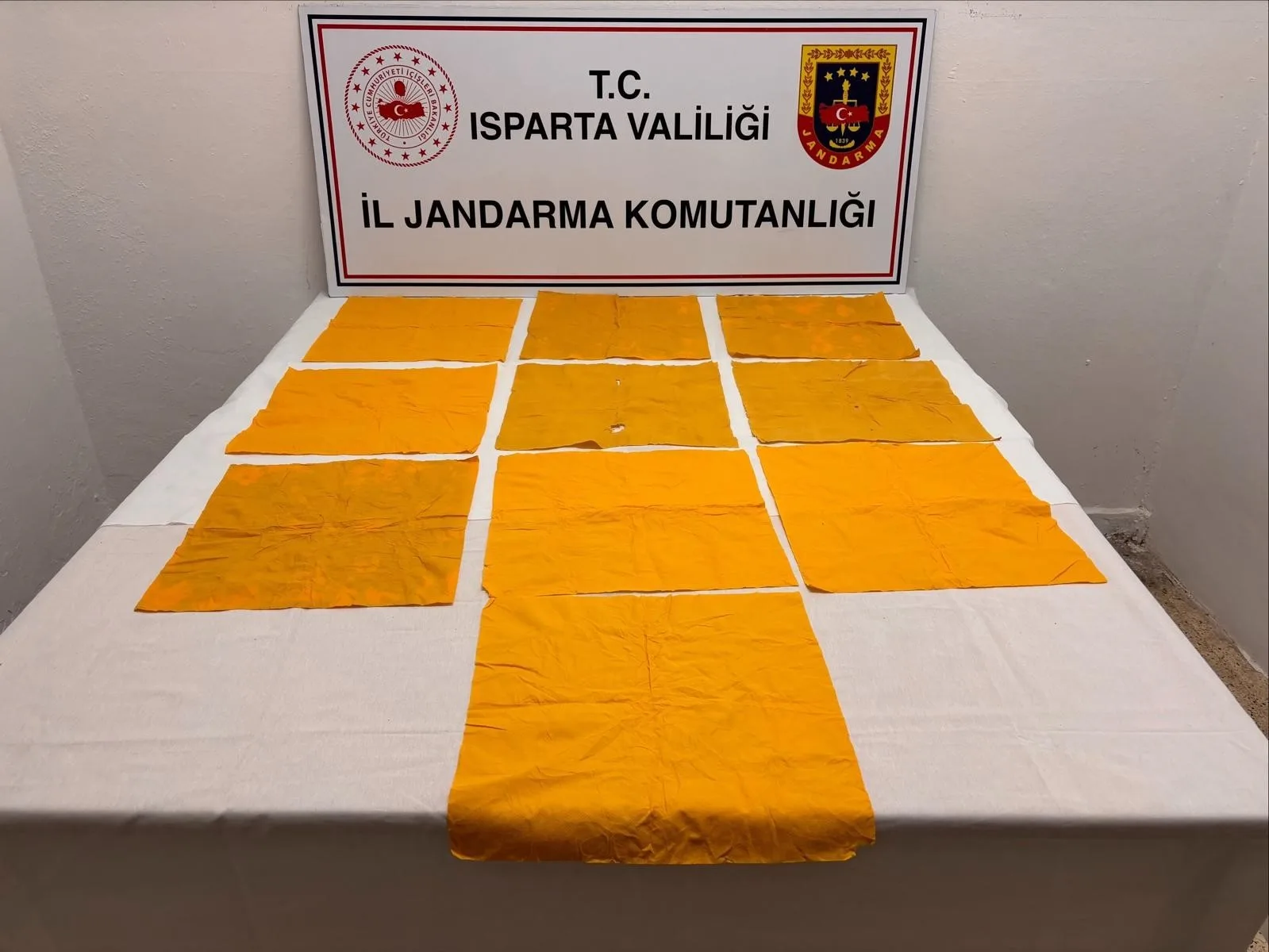 Isparta’da 64 bin kullanımlık sentetik uyuşturucu operasyonu