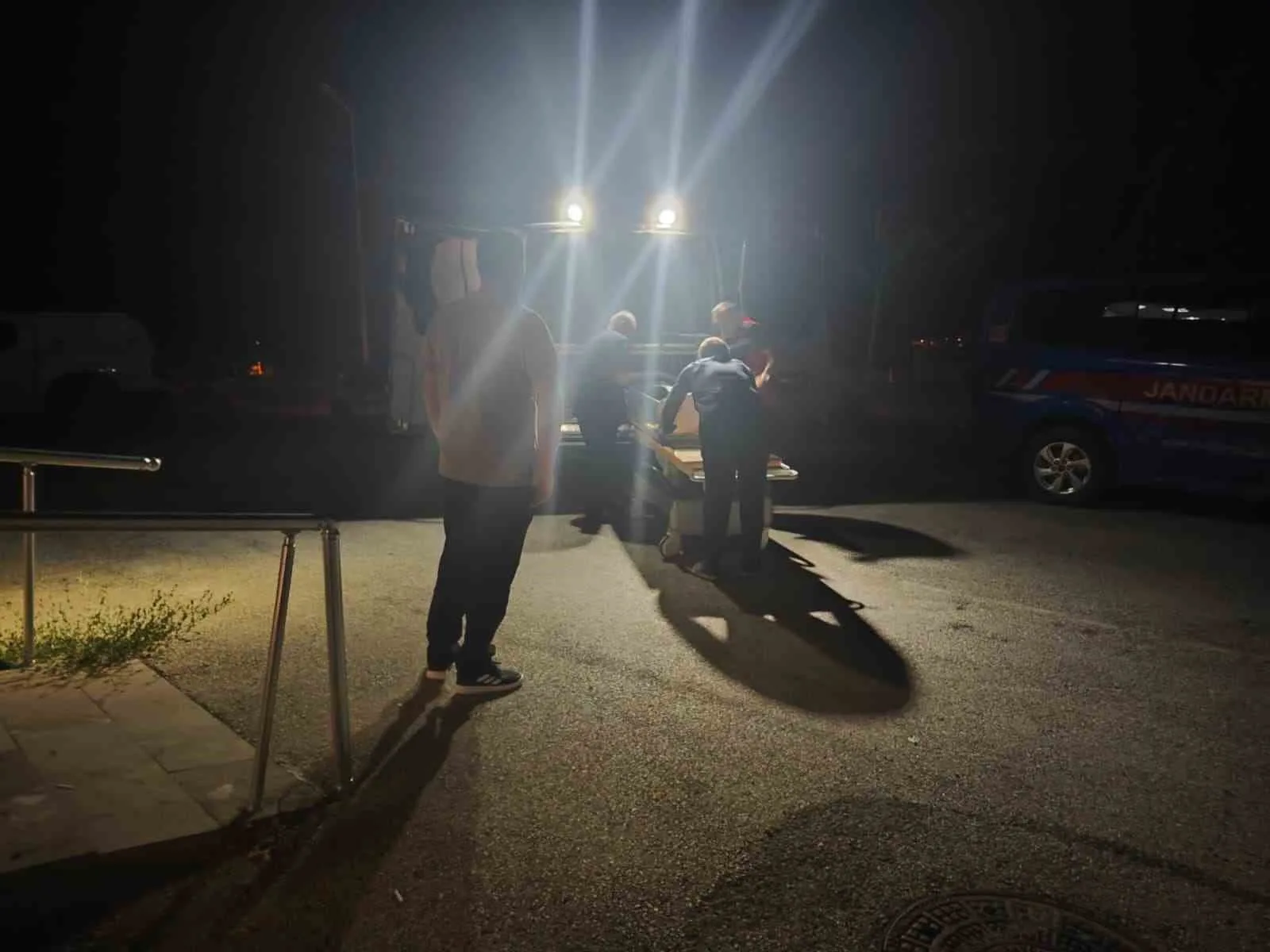 Isparta’da motosiklet devrildi: 16 yaşındaki genç öldü, 1 ağır yaralı