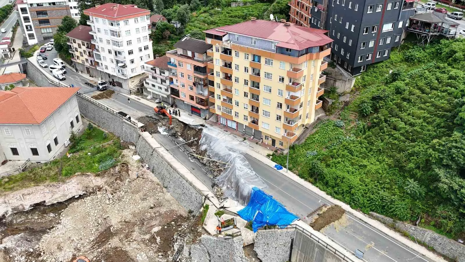 Karadeniz’de istinat duvarı riski büyüyor