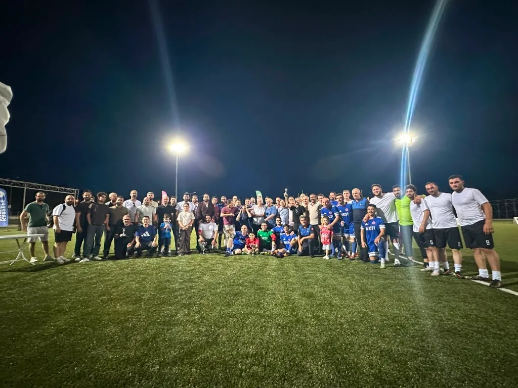 Kartepe Belediyesinin birimler arası futbol turnuvasını Zabıta Müdürlüğü kazandı