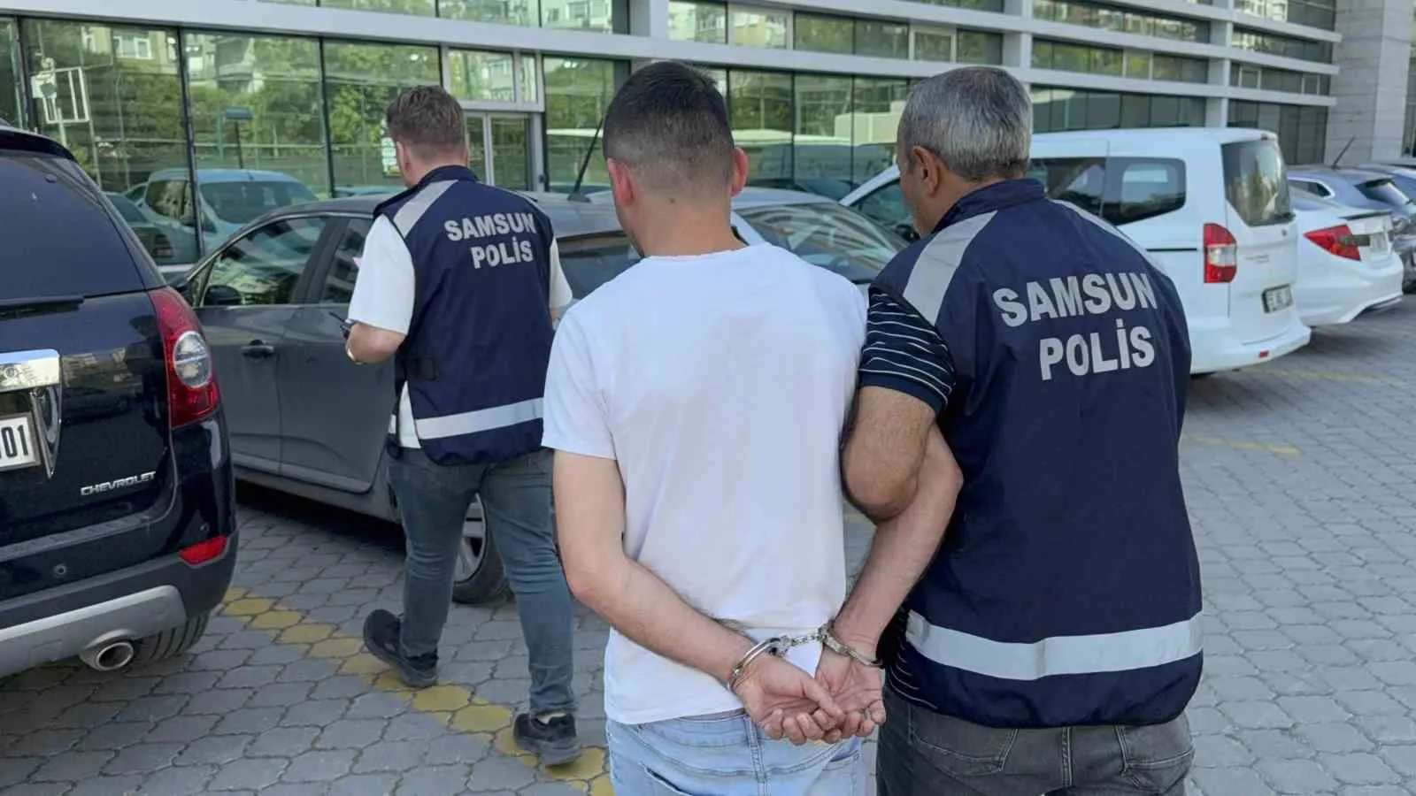 Kayıp 6 milyonluk ziynet eşyasını polis 200 saatlik kamera kayıtlarını inceleyip buldu: 1 gözaltı