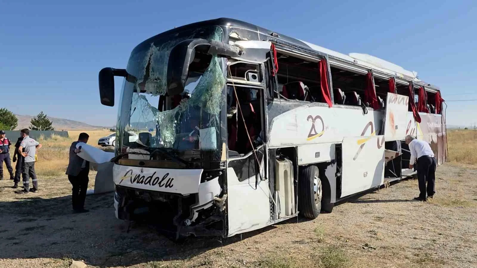 Kütahya’daki otobüs kazasında 25 yaralı taburcu edildi