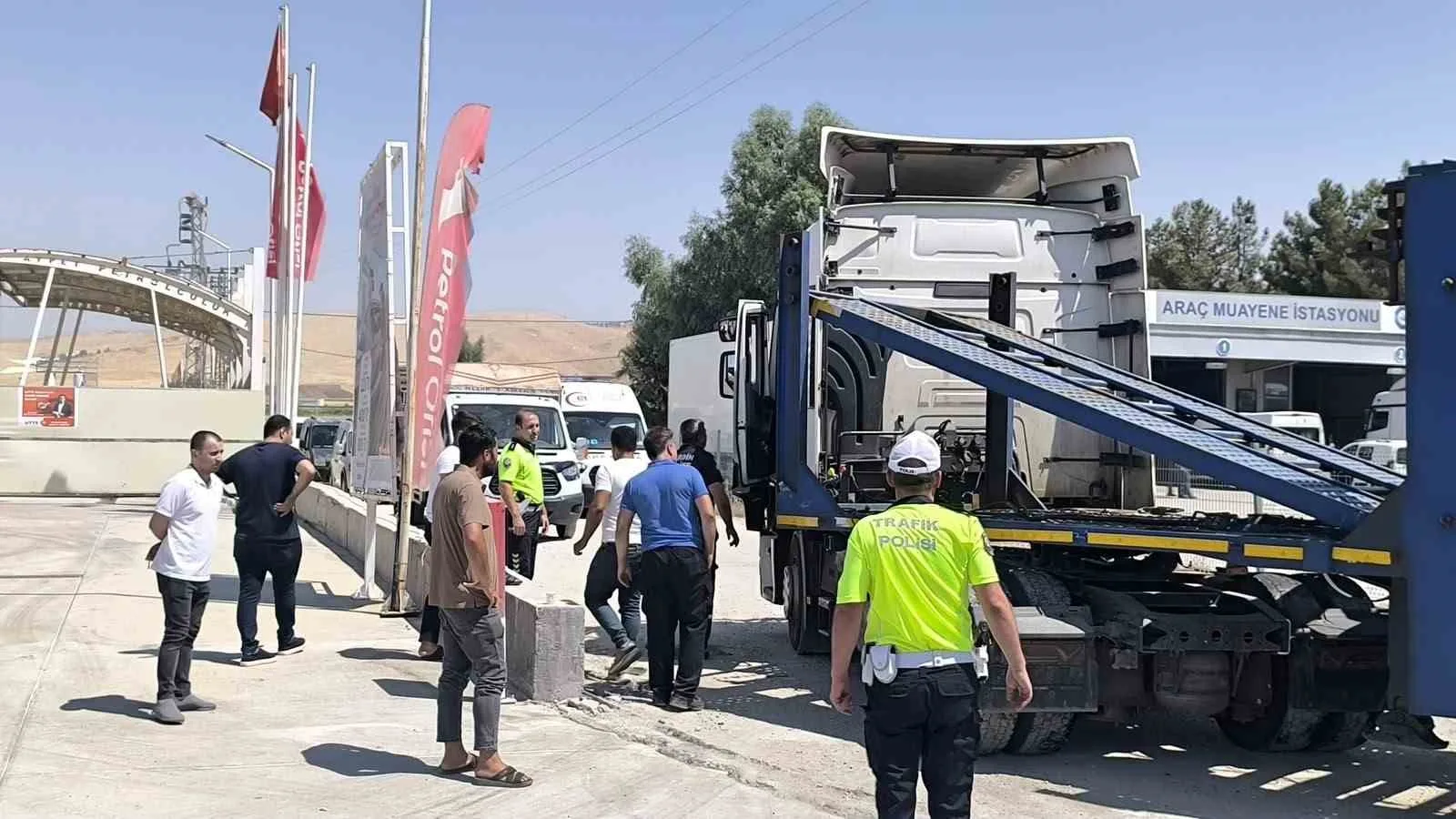 Mardin’de iki tır çarpıştı: 1 yaralı